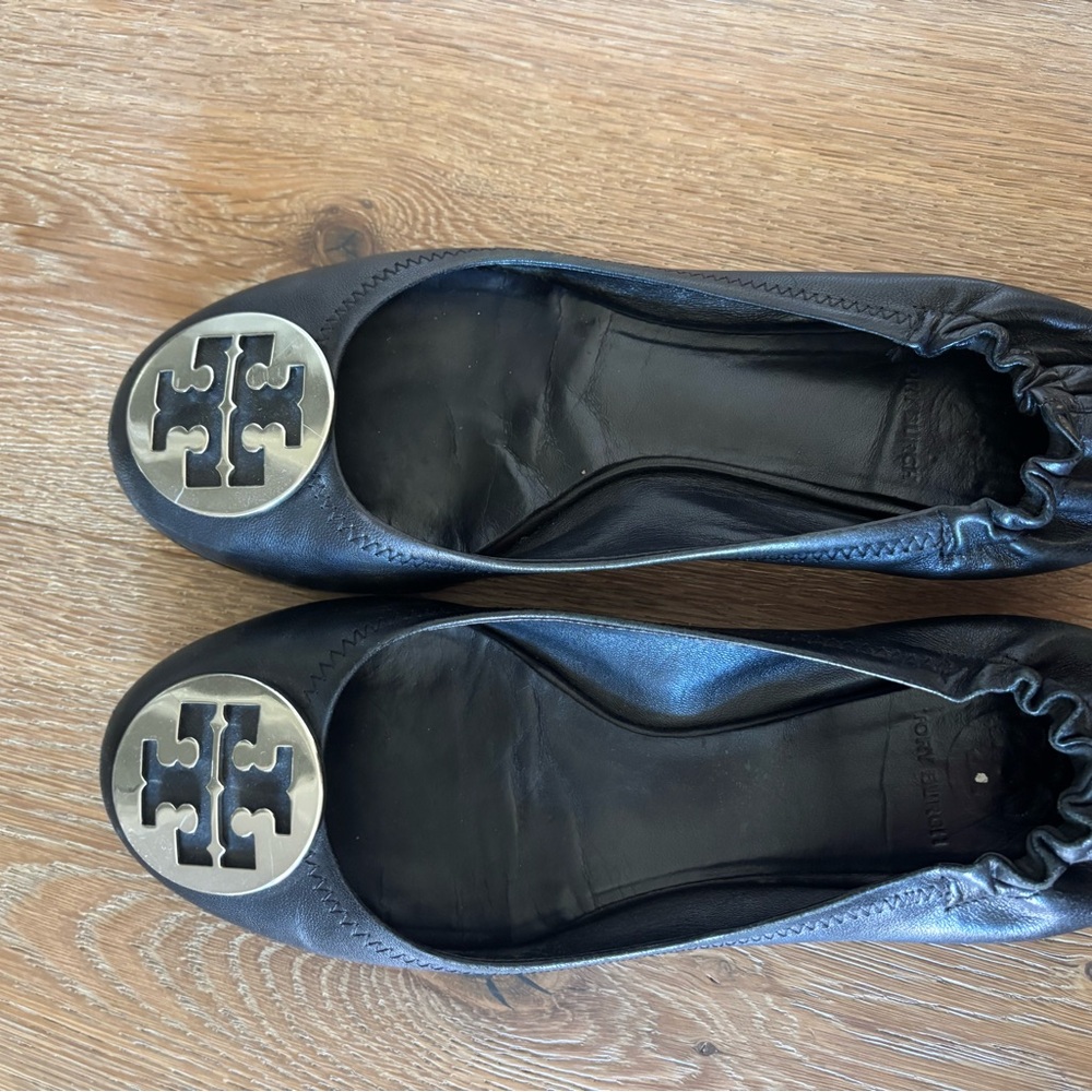 Tory Burch Black Leather Flats with Silver Logo